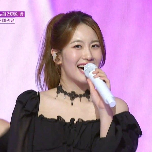Behind-the-scenes cut of Oh Yujin
