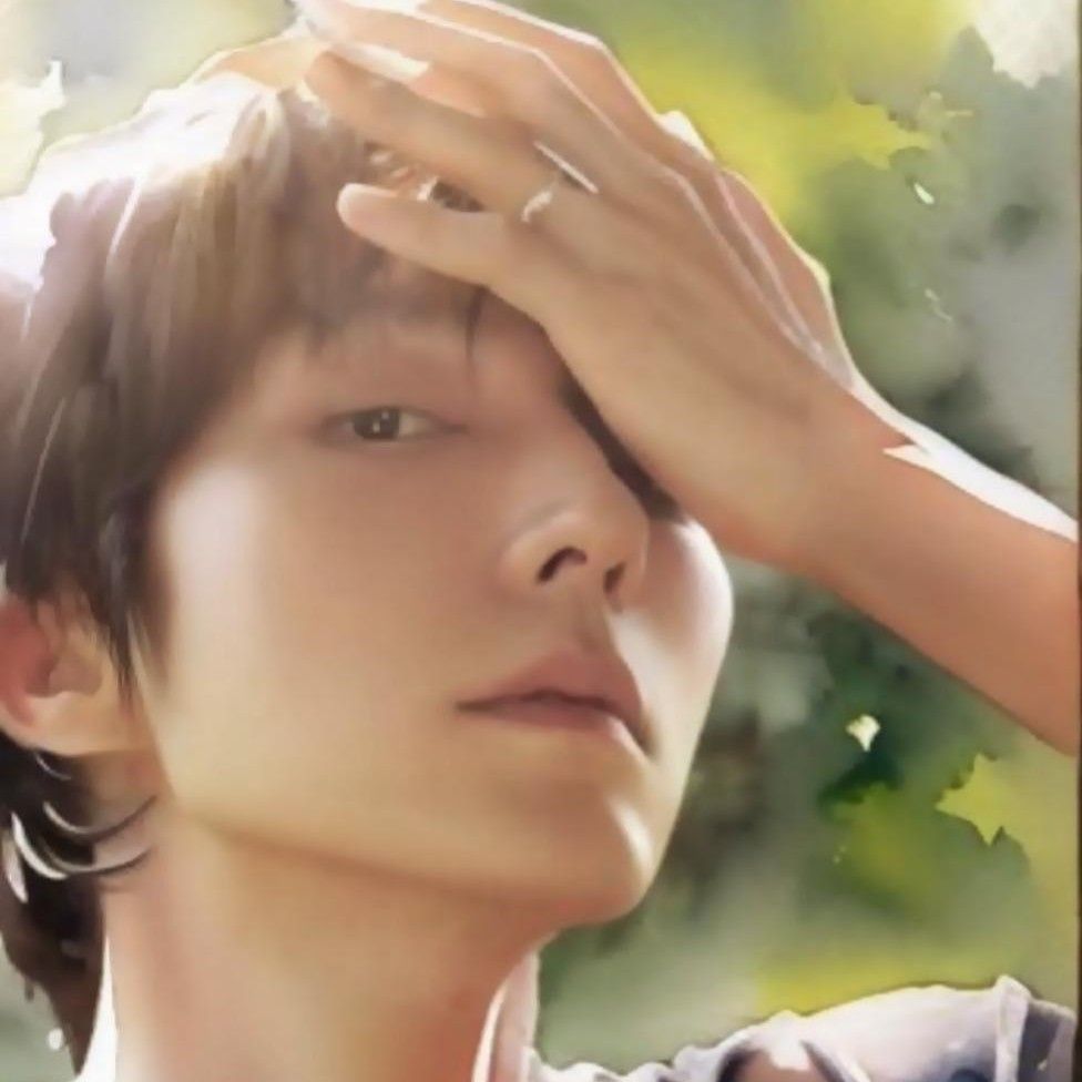 Behind-the-scenes cut of Lee Joongi