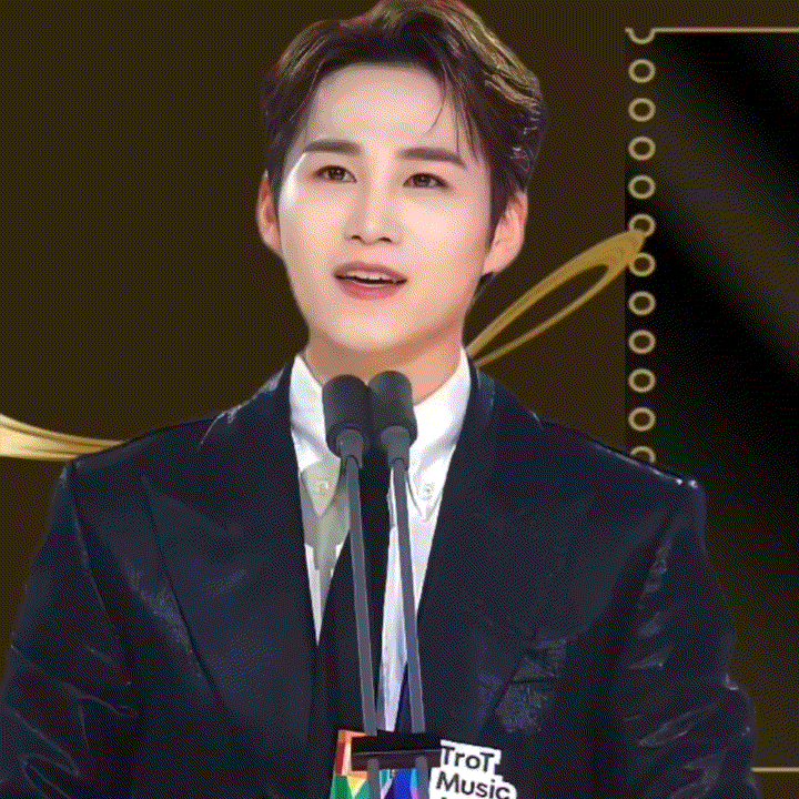 粉絲拍下的金熙栽瞬間