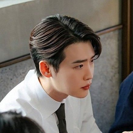 Latest photo of Lee Jongsuk