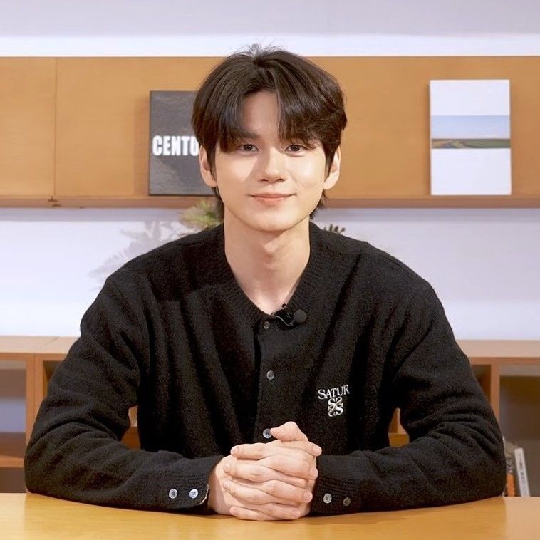 Recent activity shot of Ong Seongwu