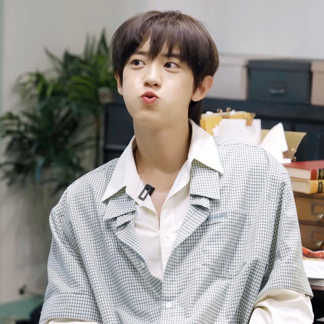 Behind-the-scenes cut of Chanyeol