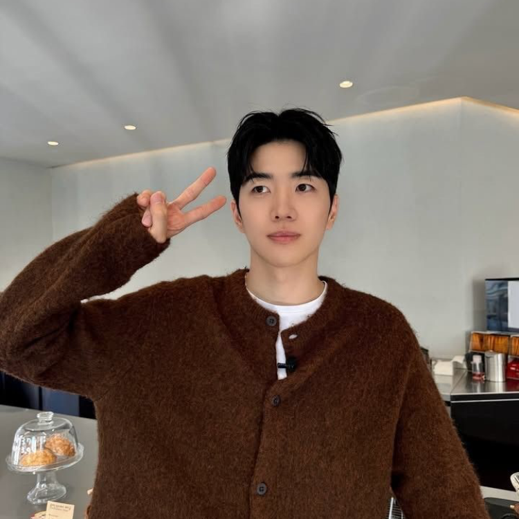 Recent activity shot of Kang Hoon