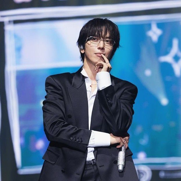Latest photo of Jung Yonghwa
