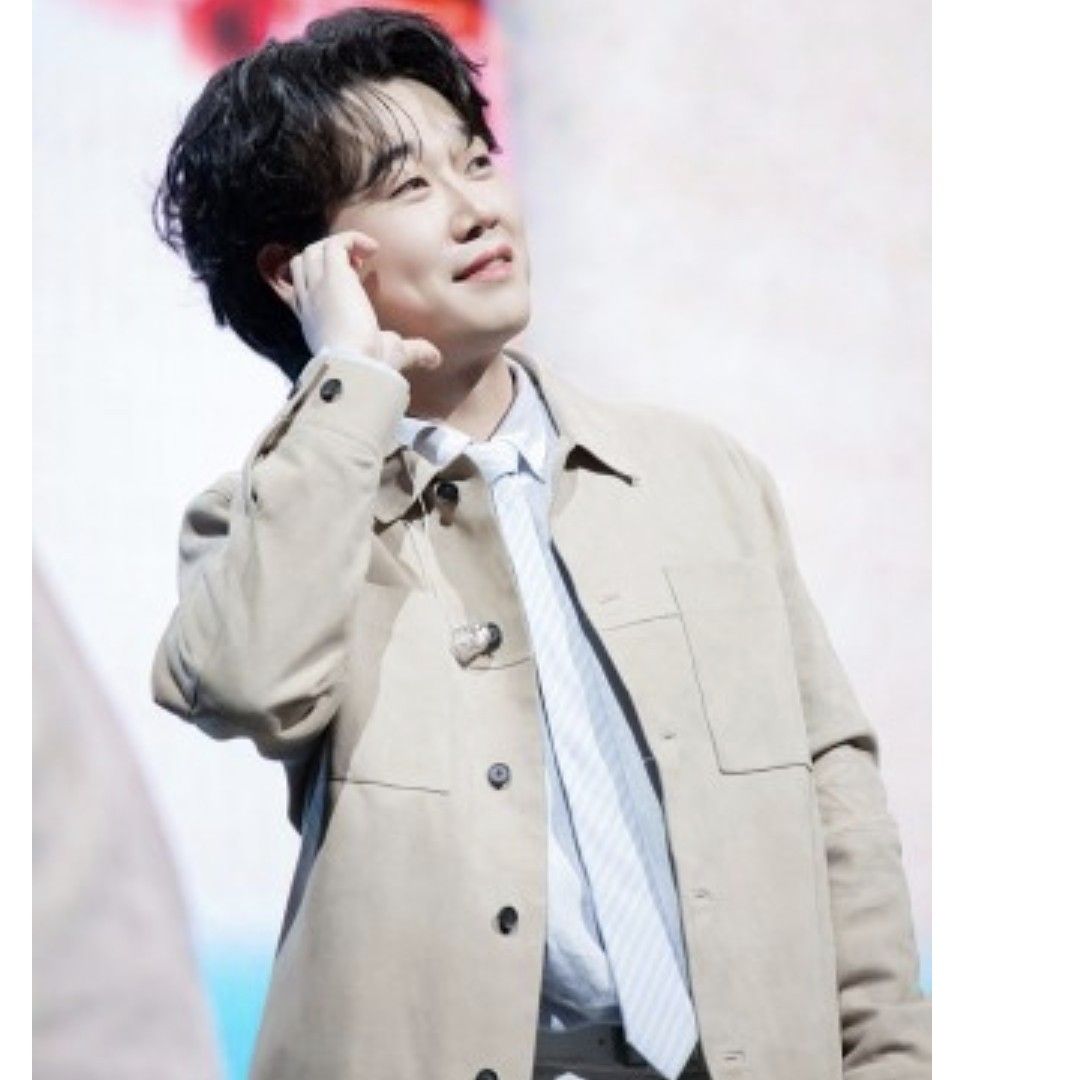 황영웅의 최신 사진