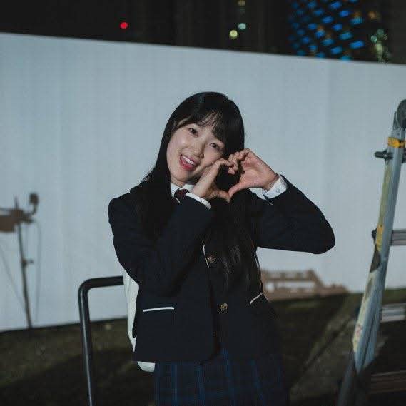 Recent activity shot of Kim Hyeyoon