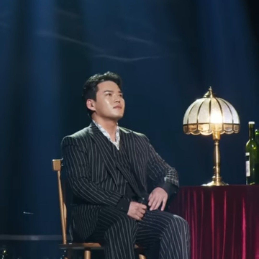 Recent activity shot of Lee Jung