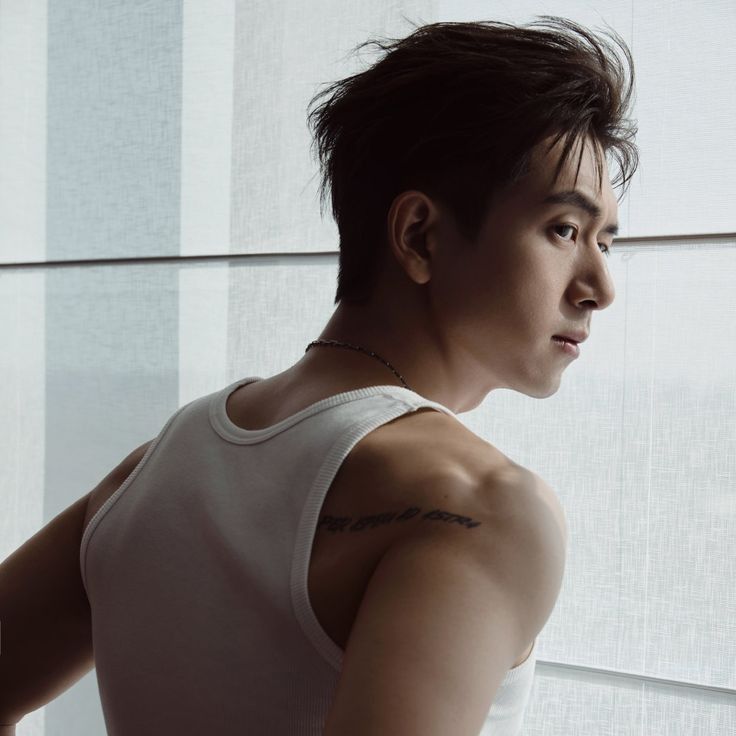 Latest photo of Li Xian