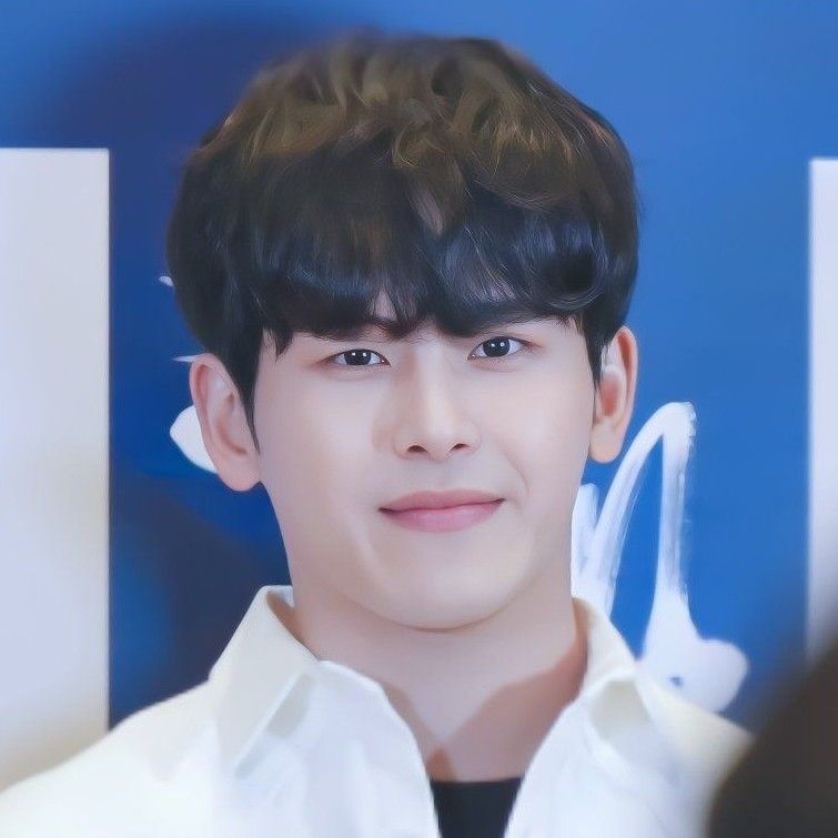 Recent activity shot of Hoya