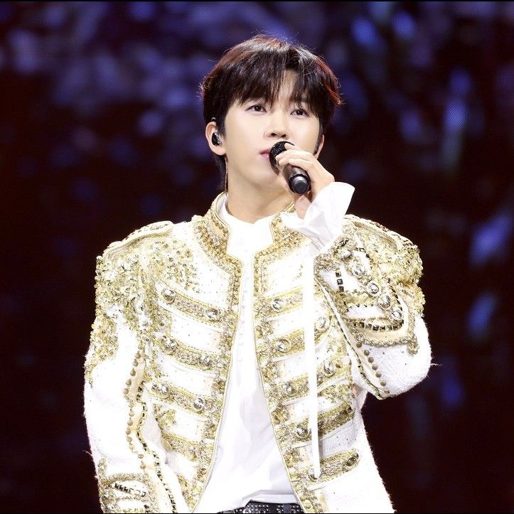 Foto kegiatan terbaru dari Lim Youngwoong