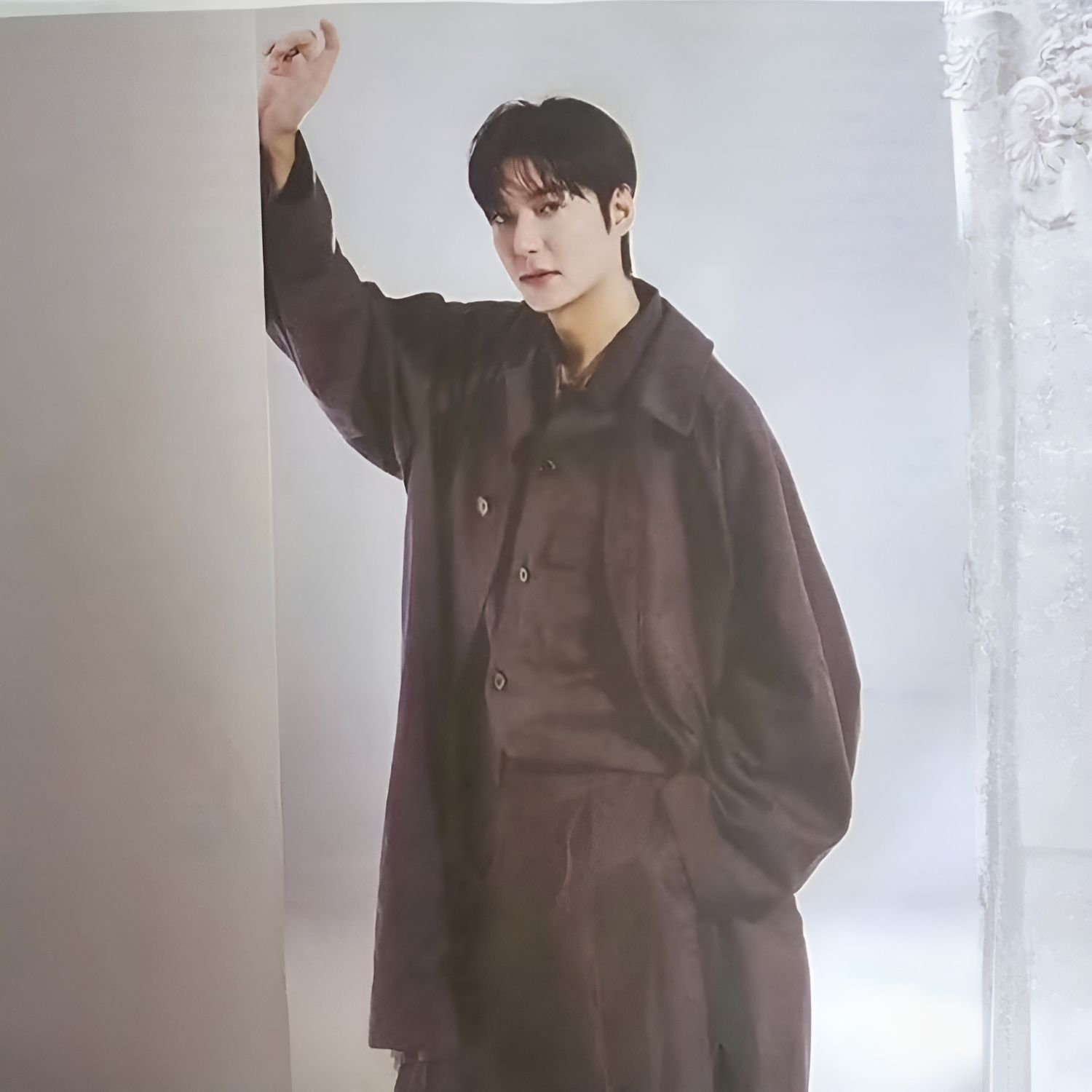 Behind-the-scenes cut of Lee Minho