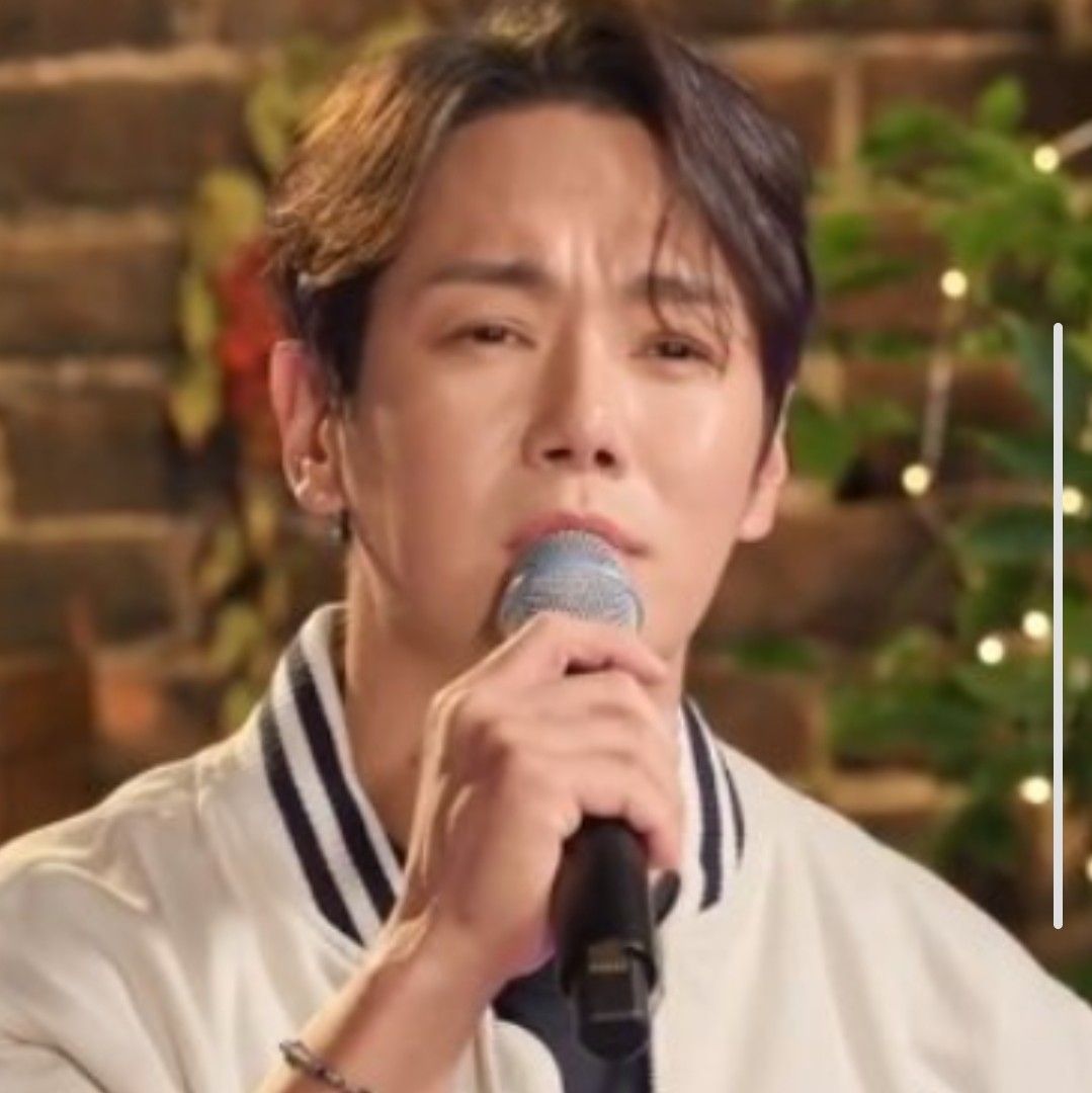 Latest photo of Hwanhee