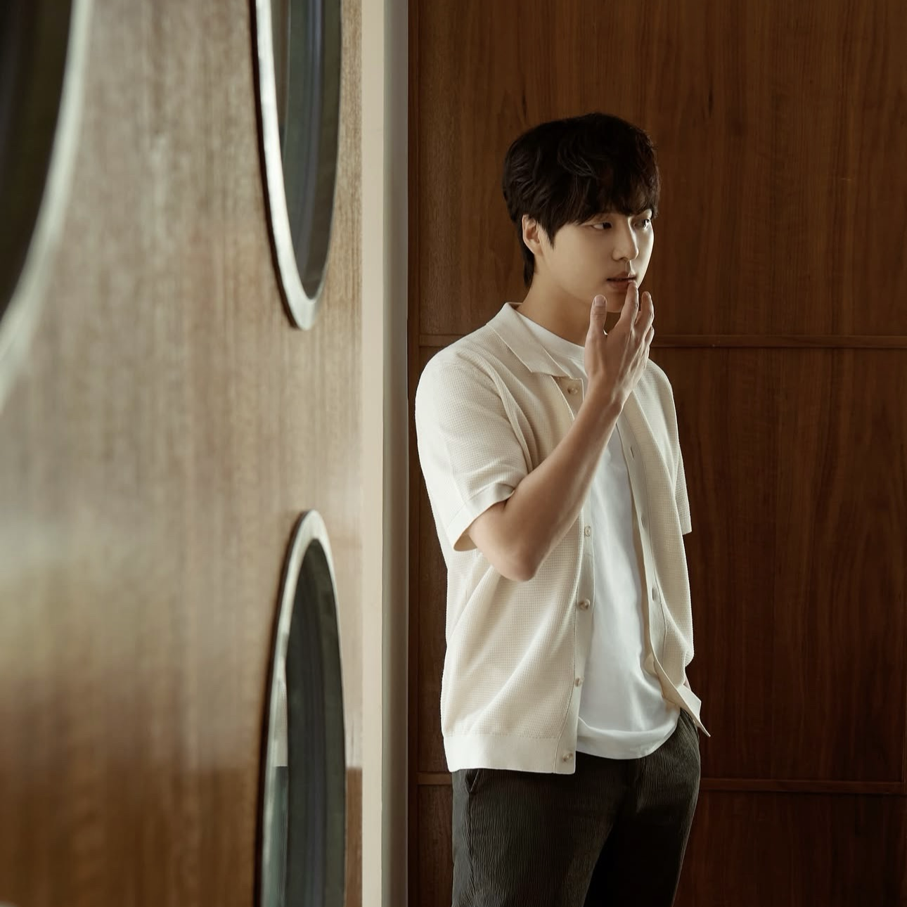Behind-the-scenes cut of Yang Sejong