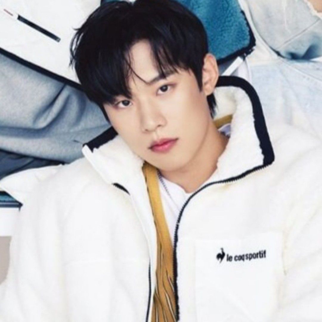 Recent activity shot of Kim Sungcheol