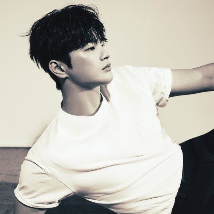 Latest photo of Seo Inguk