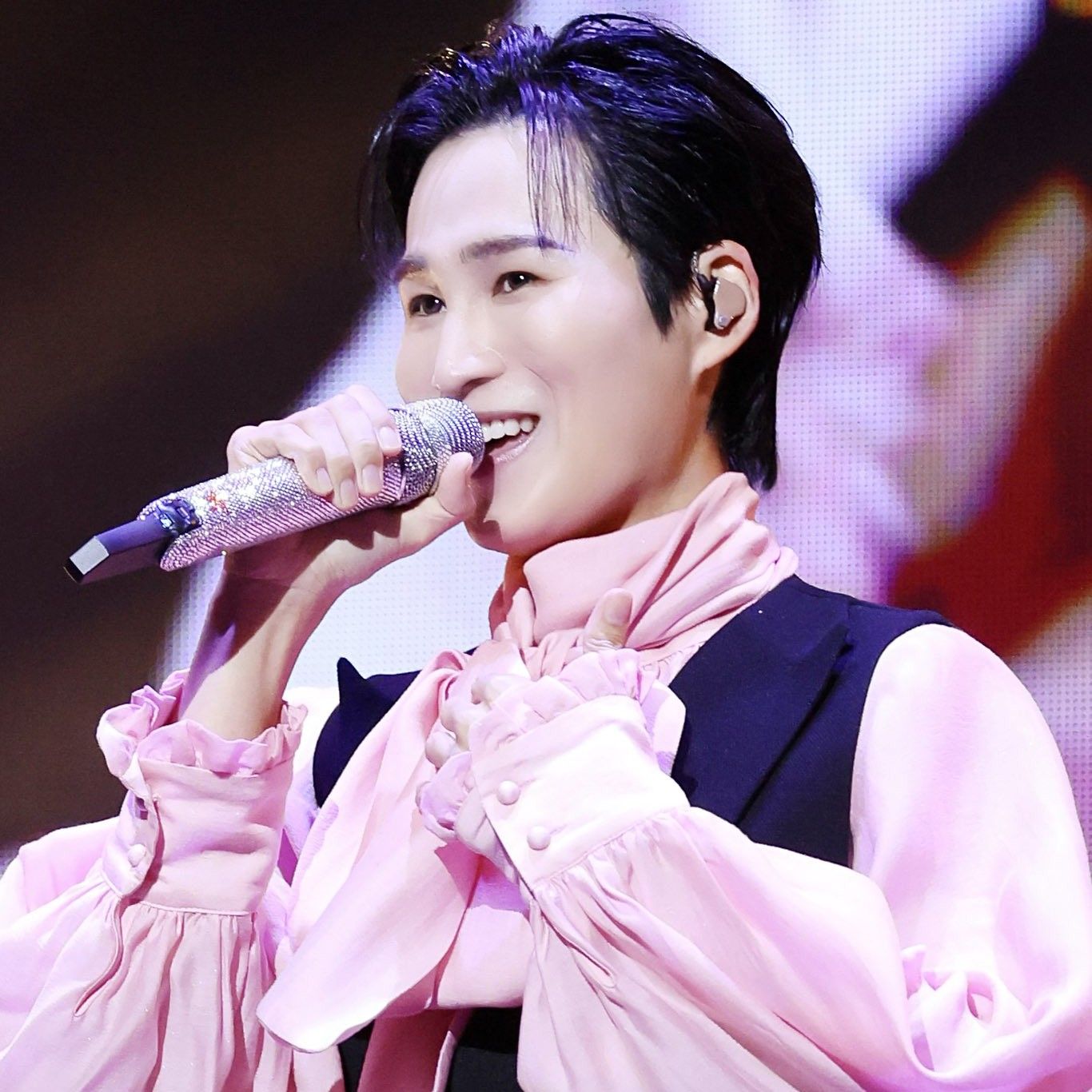 Popular celeb content trending in the community