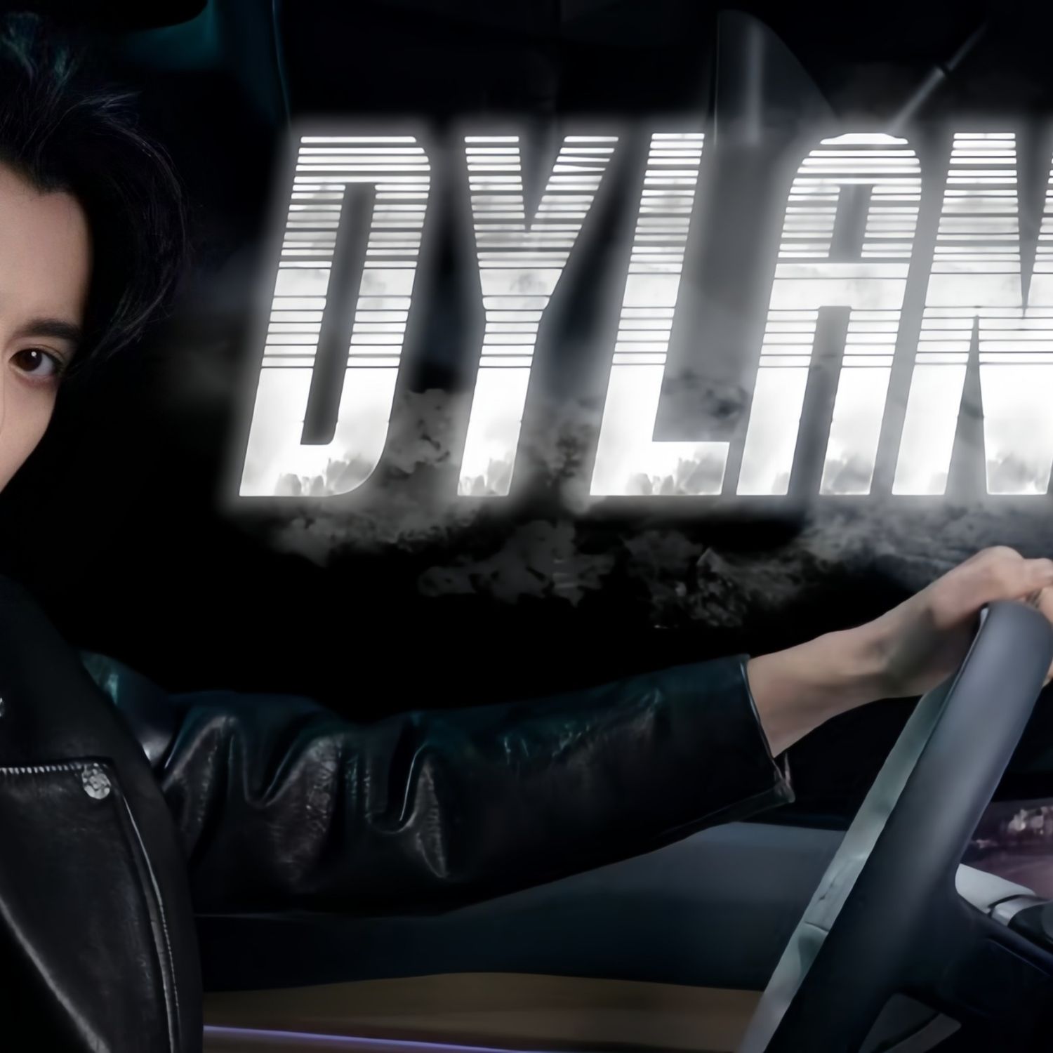 A moment captured by a fan of Dylan Wang