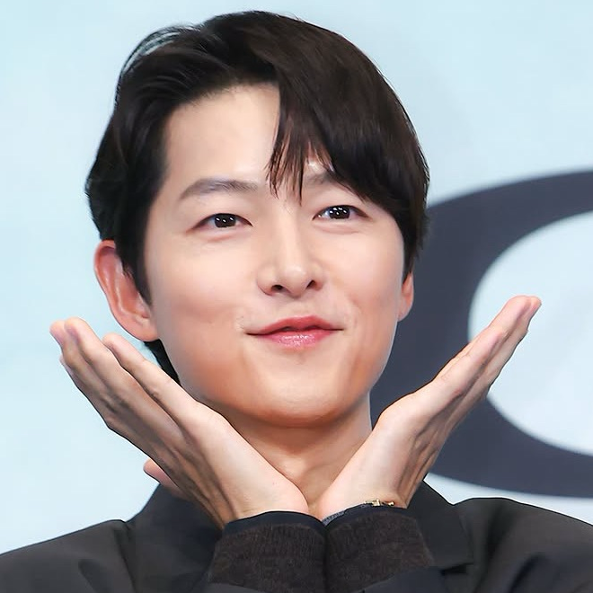 Behind-the-scenes cut of Song Joongki