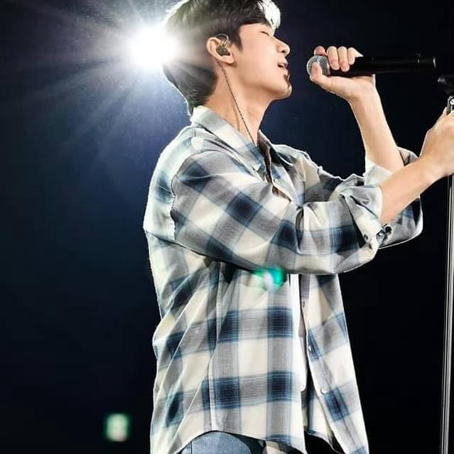 Foto kegiatan terbaru dari Kim Soohyun