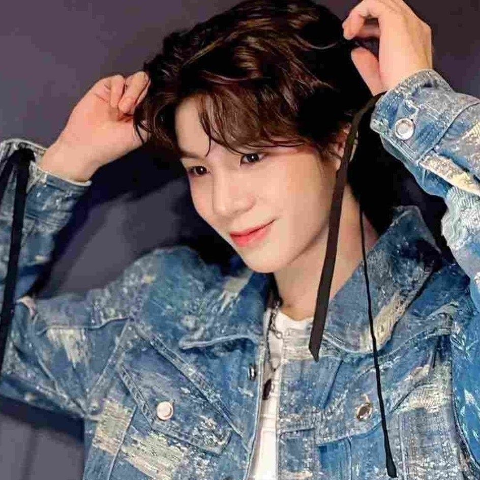 Recent activity shot of Jeong Dongwon