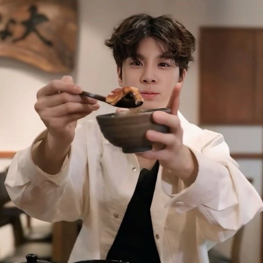 Latest photo of Jeong Dongwon