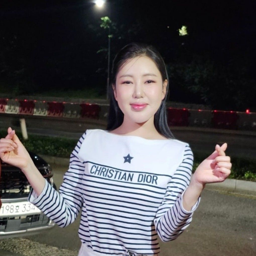 Recent activity shot of Song Gain