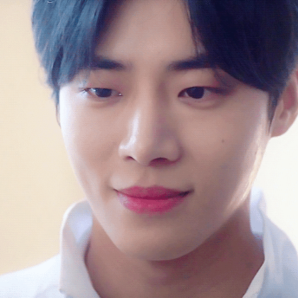 Behind-the-scenes cut of Choo Youngwoo