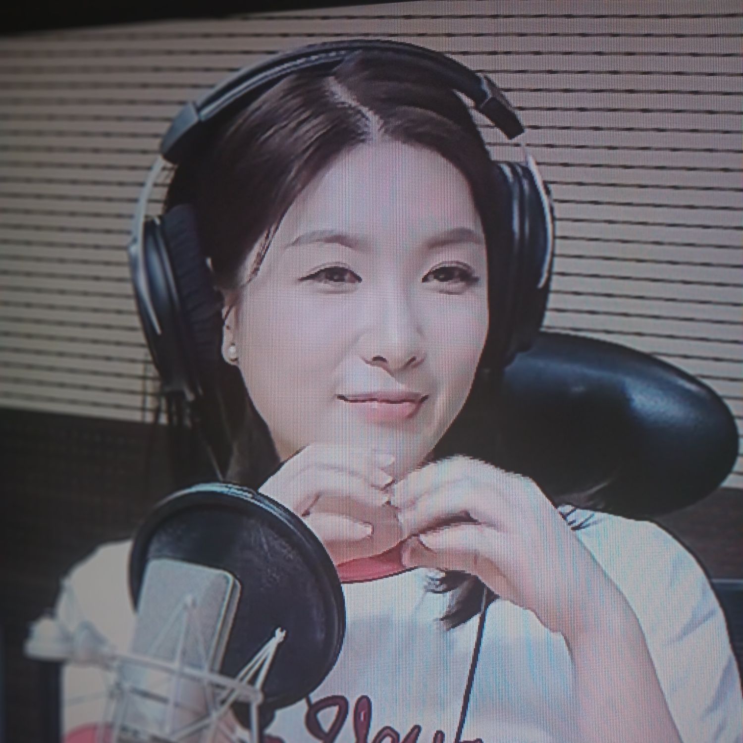 Cuplikan di balik layar dari Ryu Wonjung