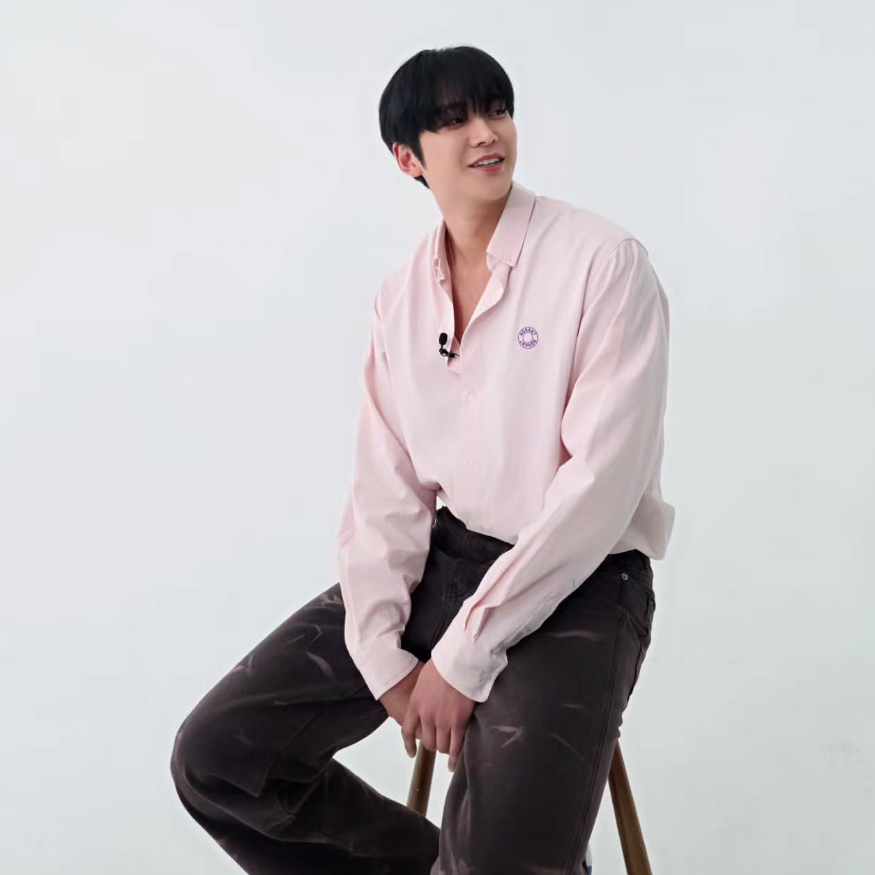 A moment captured by a fan of Rowoon