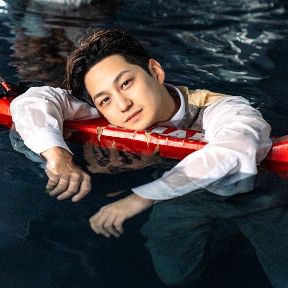 A moment captured by a fan of Kim Bum