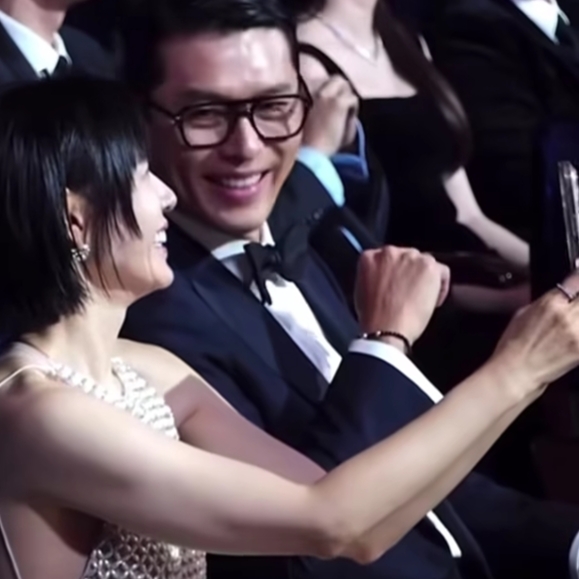 粉絲拍下的孫藝珍瞬間