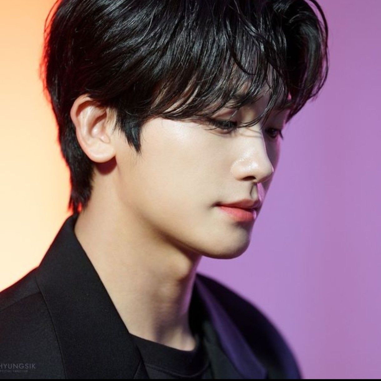 Behind-the-scenes cut of Park Hyungsik