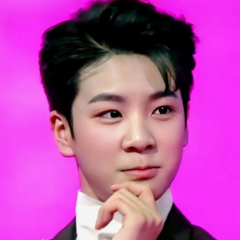 Momen yang diabadikan oleh penggemar Jeong Dongwon