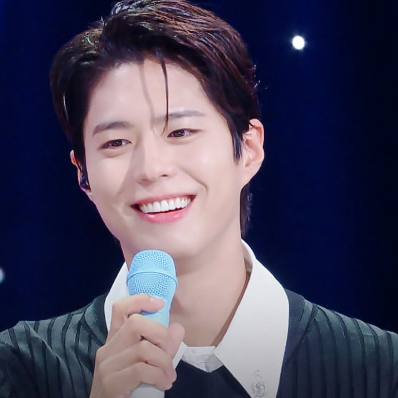 Recent activity shot of Park Bogum