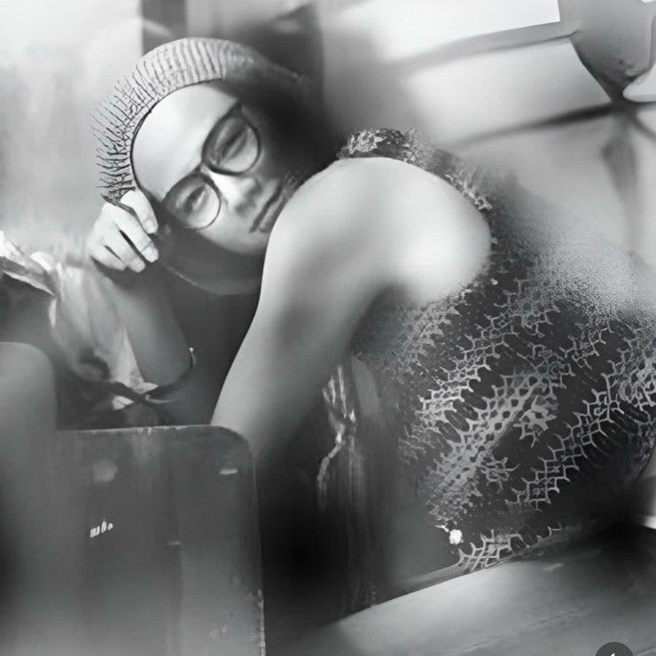 Recent activity shot of Jang Geunsuk