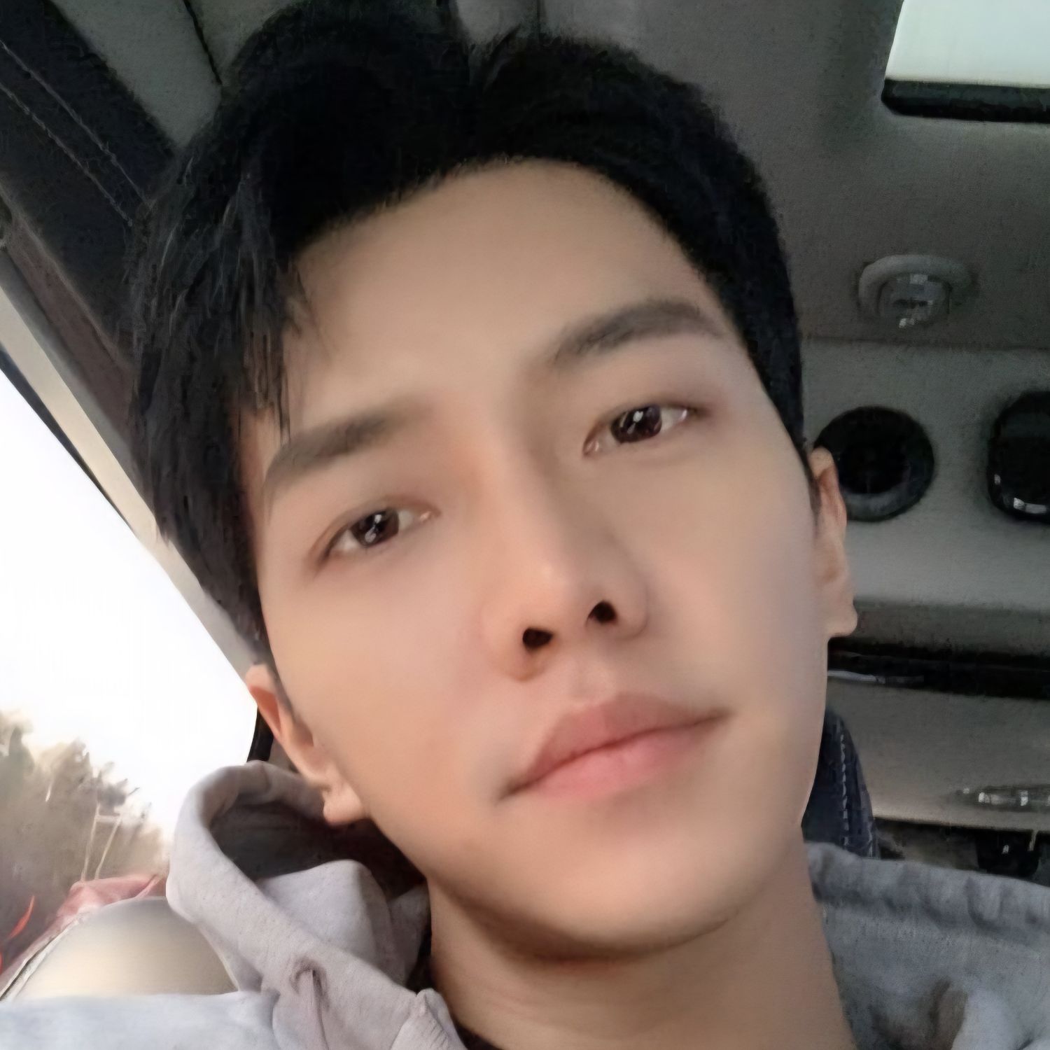 李昇基的最新照片