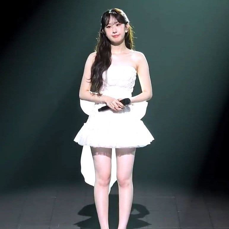 Foto terbaru dari Jeon Yujin