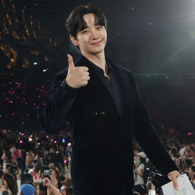 李俊昊的近期活动照