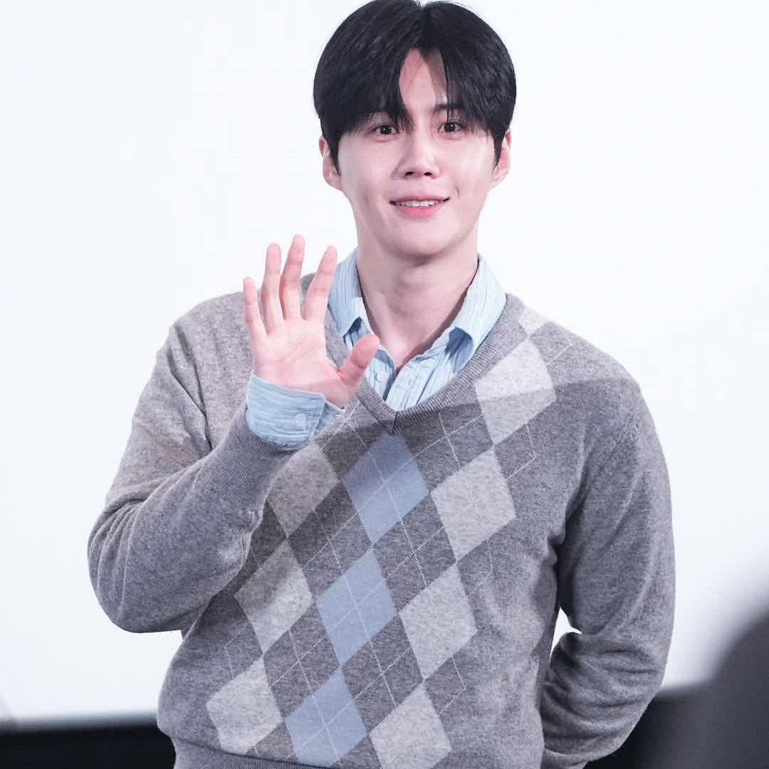 Recent activity shot of Kim Seonho