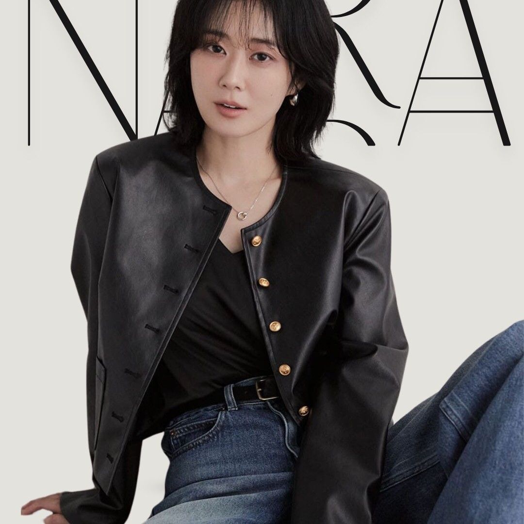 Recent activity shot of Jang Nara