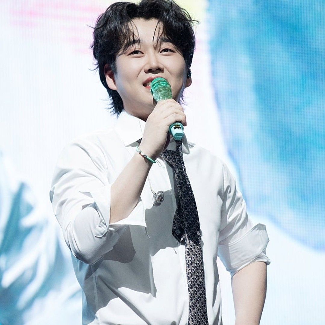 Recent activity shot of Hwang Youngwoong