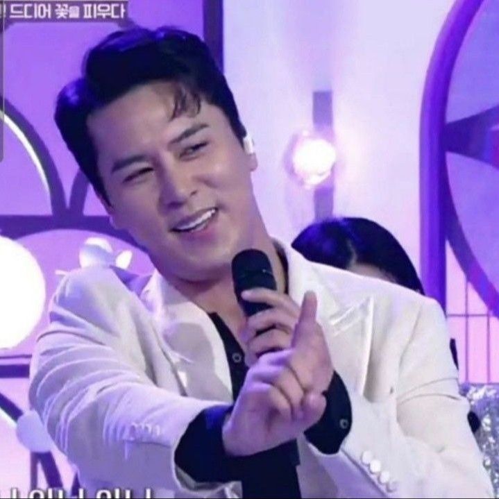 Behind-the-scenes cut of Jang Minho