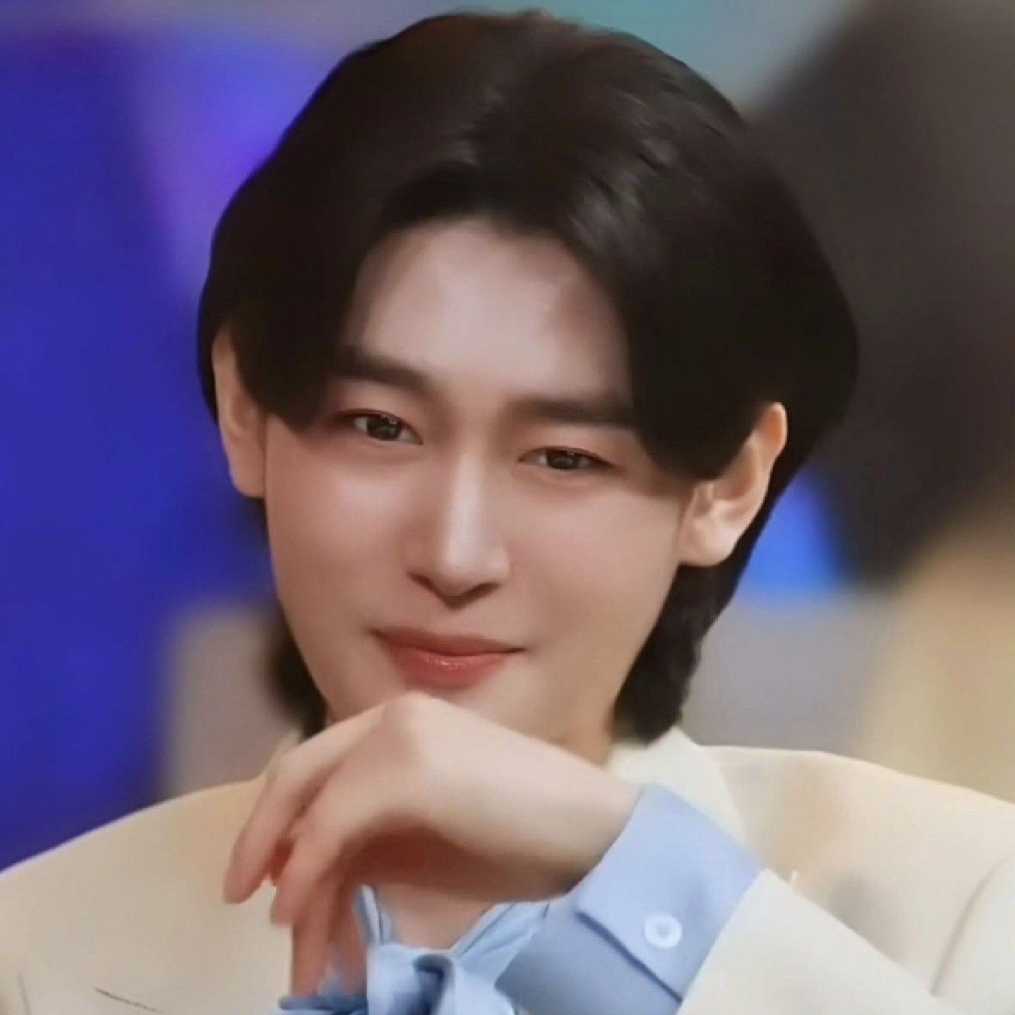 A moment captured by a fan of Kim Yongbin