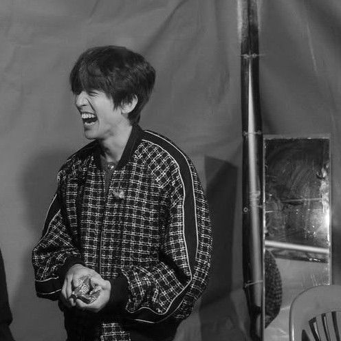 李承允的最新照片