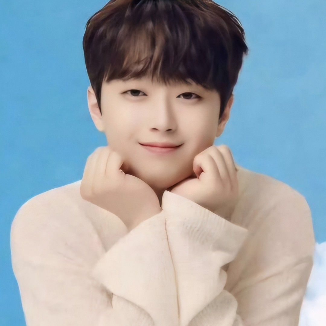 Cuplikan di balik layar dari Lee Chanwon