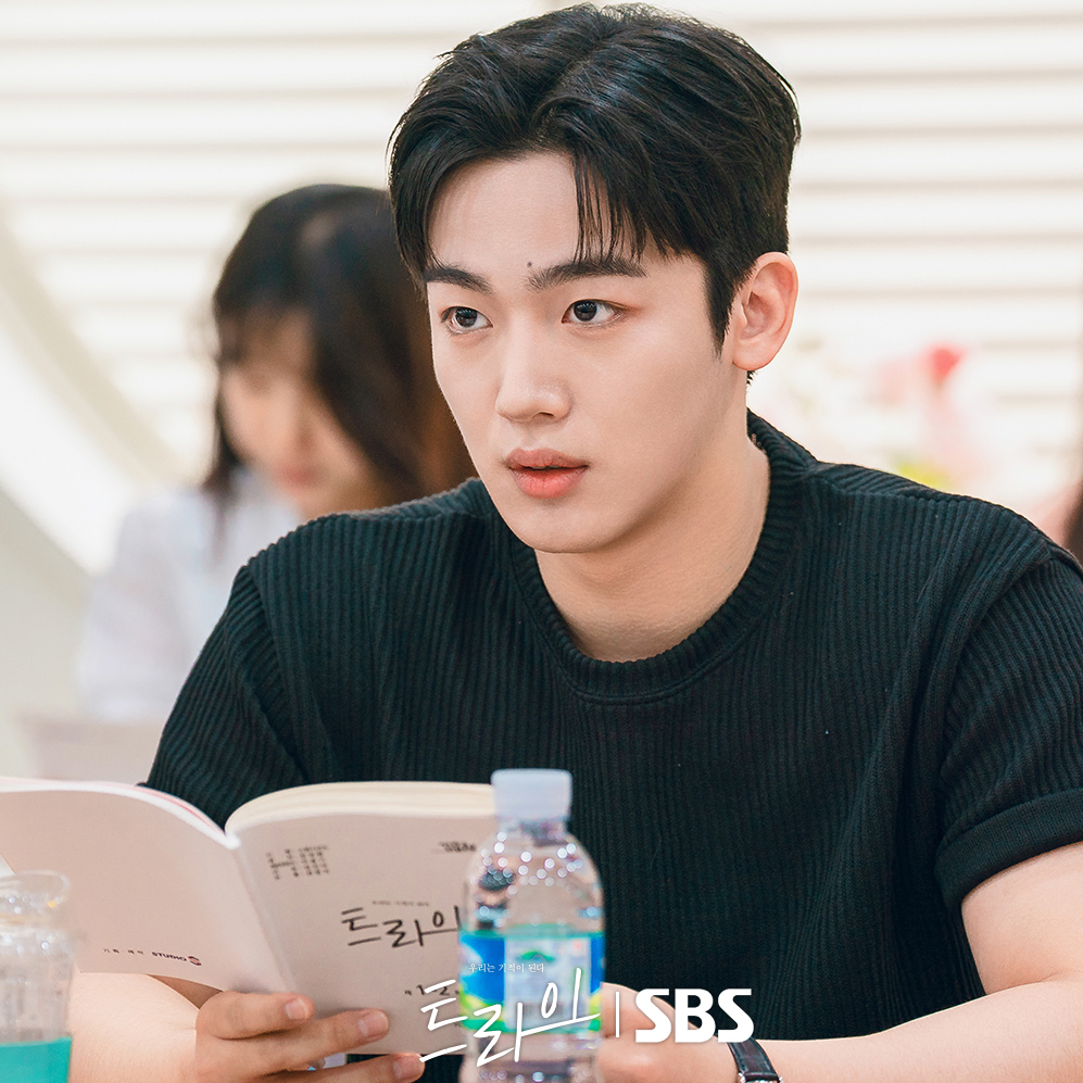 Recent activity shot of Kim Yohan