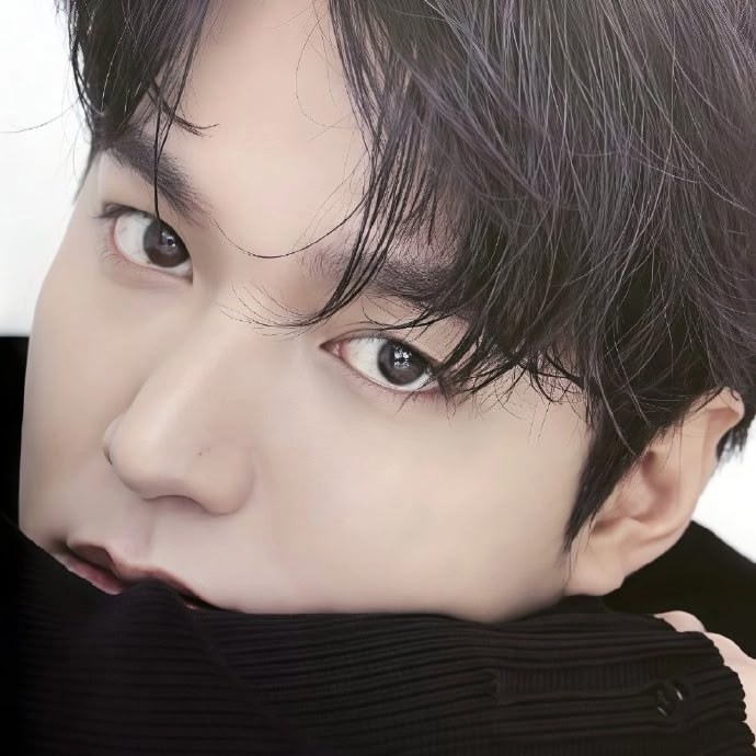 Latest photo of Lee Minho