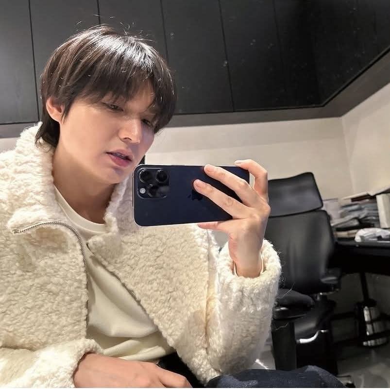 Recent activity shot of Lee Minho