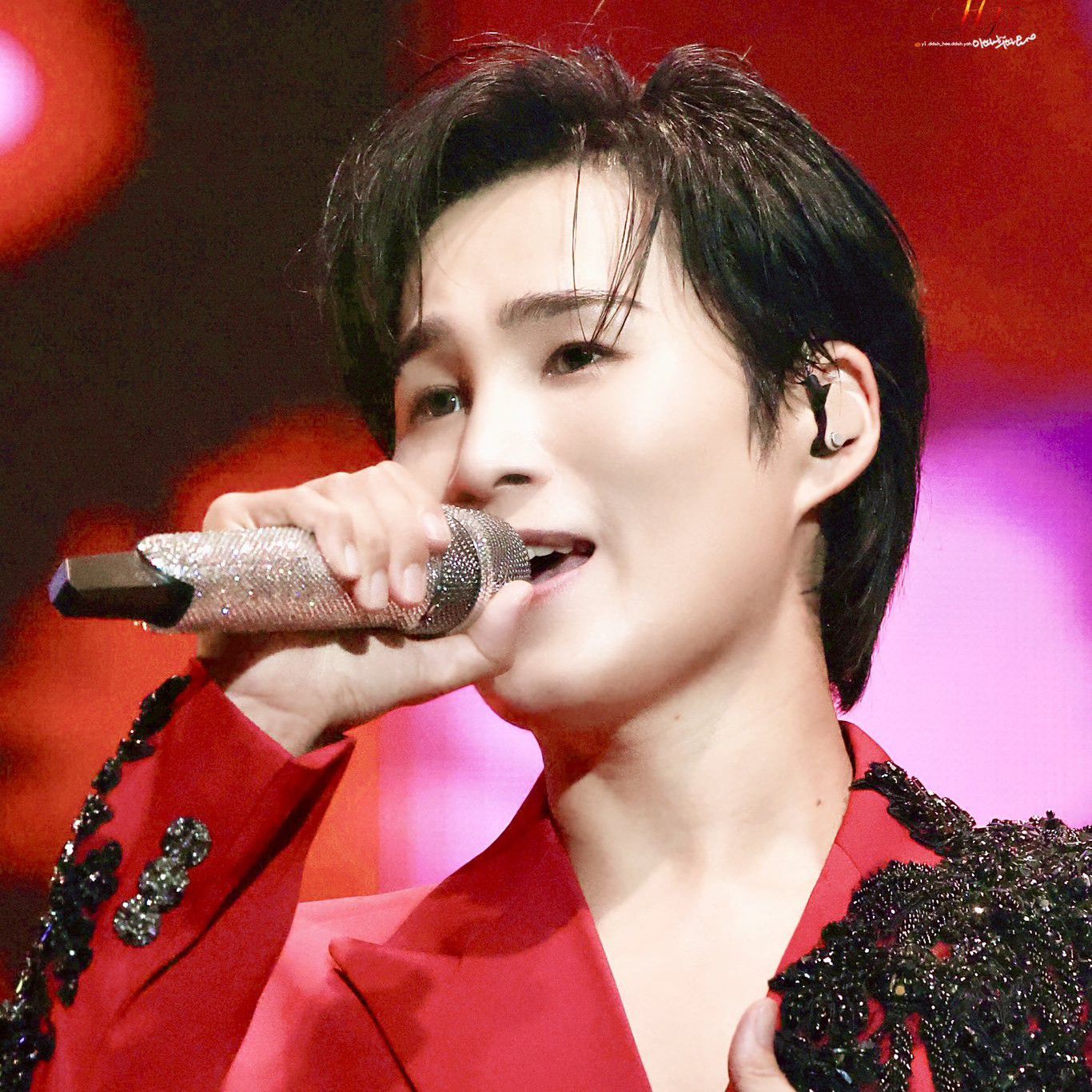 Momen yang diabadikan oleh penggemar Kim Heejae