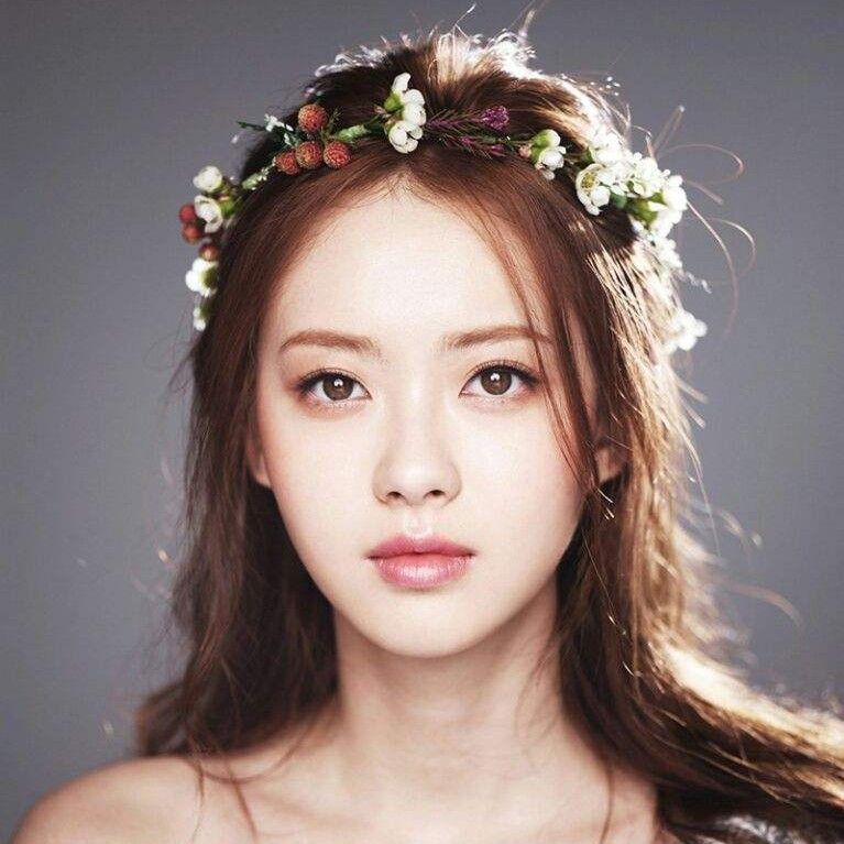A moment captured by a fan of Go Ara